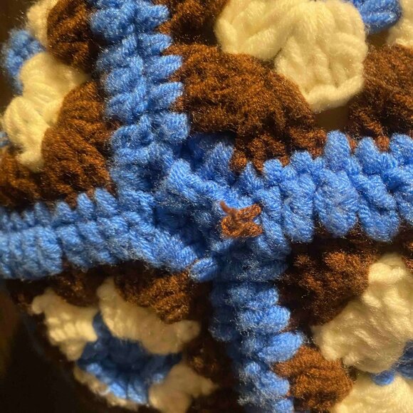 Crochet style balaclava with removable face mask - Picture 12 of 13